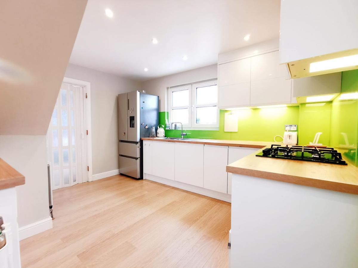 Modern And Spacious Double&King Bedrooms Both With Private Bathrooms Edinburgh Exteriér fotografie