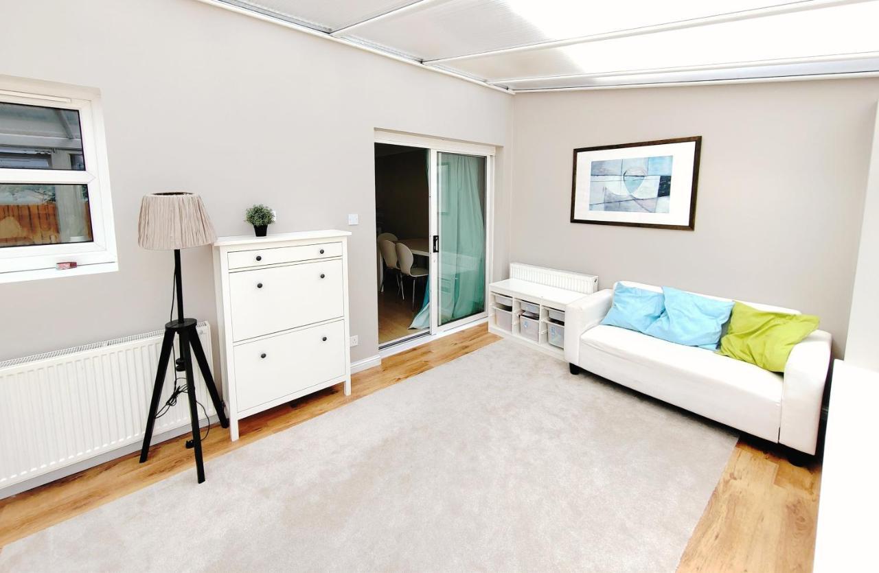 Modern And Spacious Double&King Bedrooms Both With Private Bathrooms Edinburgh Exteriér fotografie