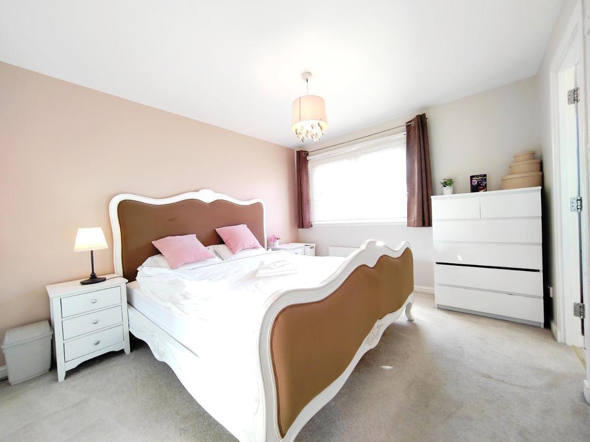 Modern And Spacious Double&King Bedrooms Both With Private Bathrooms Edinburgh Exteriér fotografie