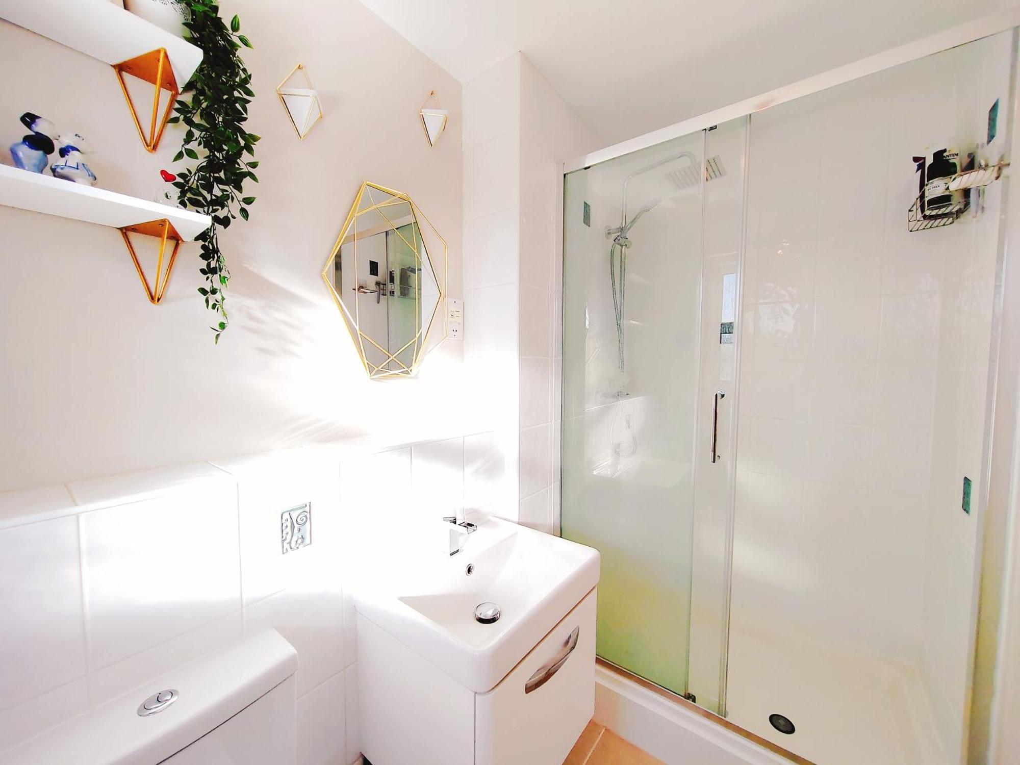 Modern And Spacious Double&King Bedrooms Both With Private Bathrooms Edinburgh Pokoj fotografie